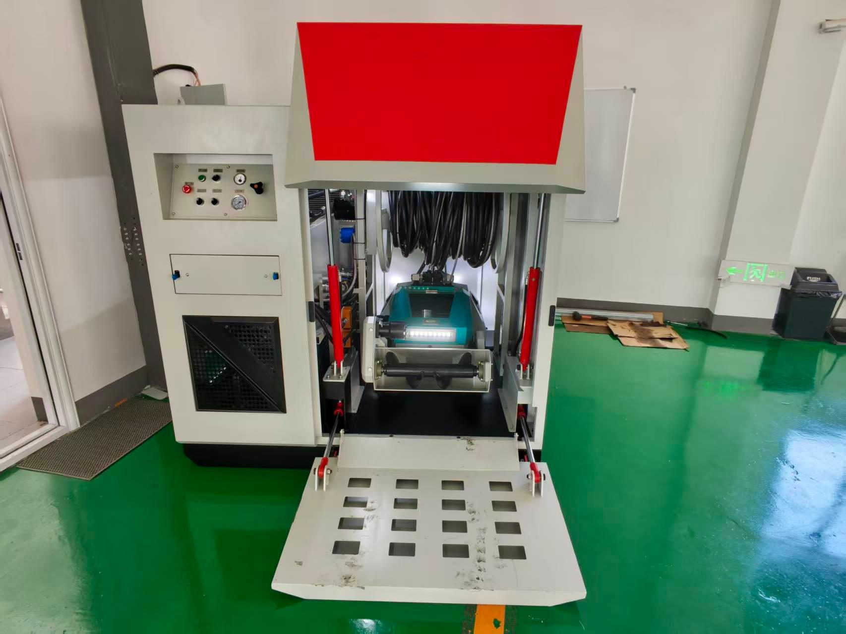 Dredging Robot body with spiral auger and rubber tracks